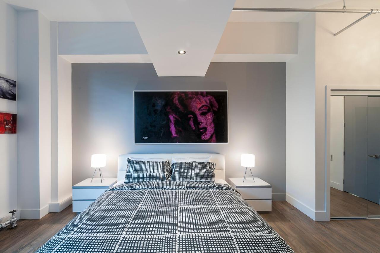 The Executive Loft At The Holland Hotel Montreal Exterior photo